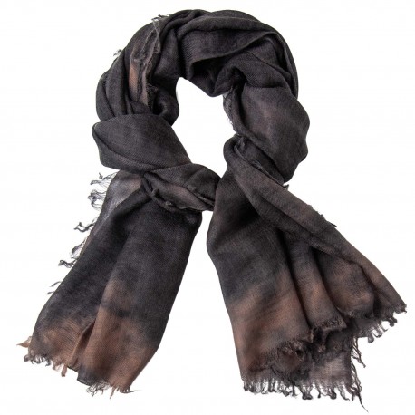 Cashmere shawl in gray spray pattern Cashmere shawl in gray spray pattern