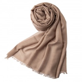 Beige pashmina shawl in cashmere and silk Beige pashmina shawl in cashmere and silk