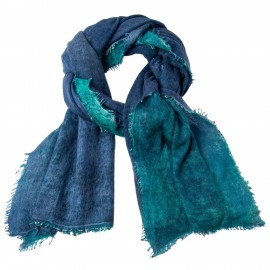 Cashmere shawl in blue and petrol spray pattern